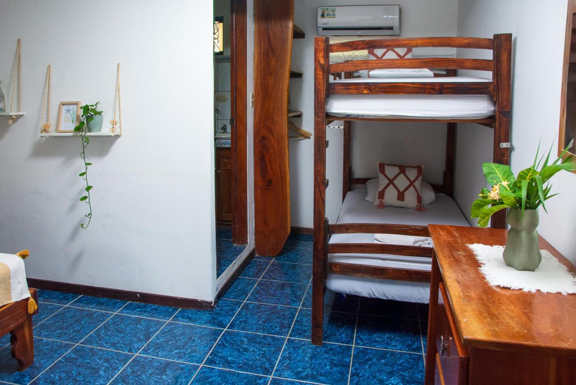 La Posada - Hostel Playa Santa Teresa  외부 사진